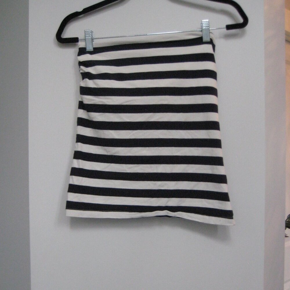 H&M basic strapless striped top